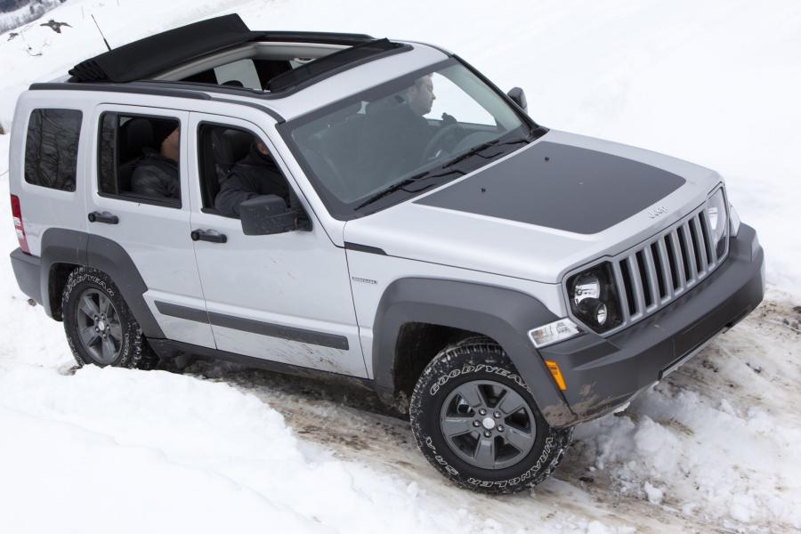  Jeep Liberty Renegade 2010 года  (фото 13 из 13)
